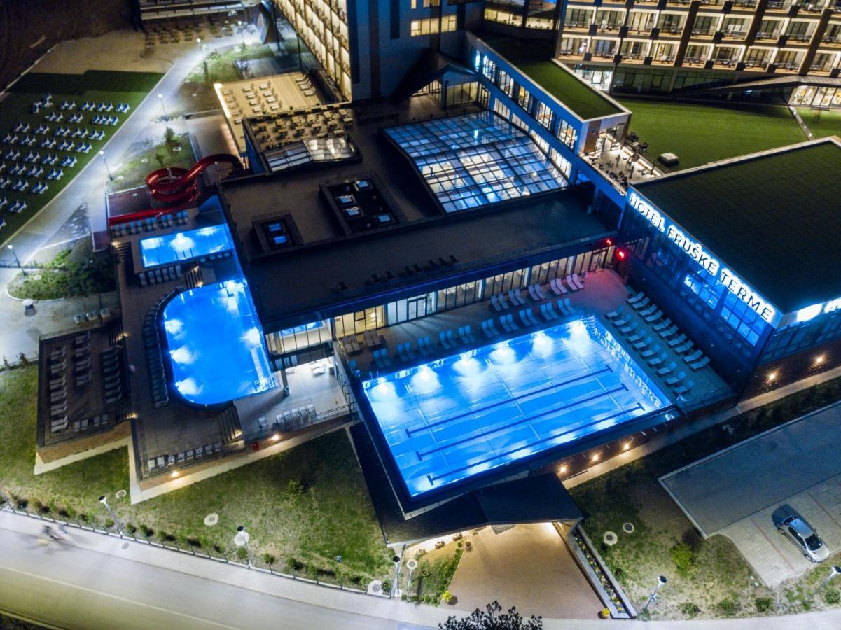 Hotel Etno Naselje Vrdnicka Kula